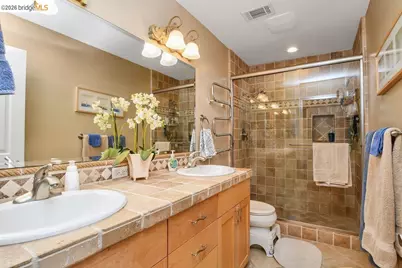 2442 Pinehurst Ct, Discovery Bay, CA 94505 - Photo 32