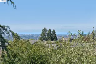 5842 Highwood Rd, Castro Valley, CA 94552 - Photo 50