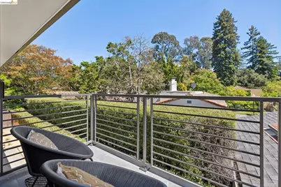 921 Underhills Rd, Oakland, CA 94610 - Photo 16