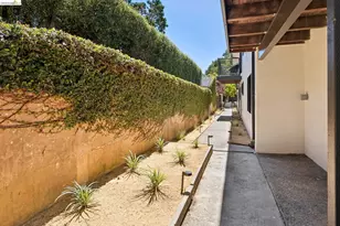 921 Underhills Rd, Oakland, CA 94610 - Photo 74