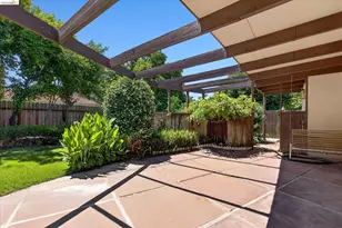 2148 Frederick St, Concord, CA 94520 - Photo 34