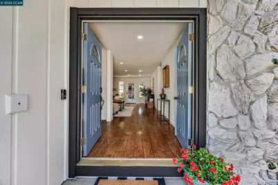 1730 Elm Rd, Concord, CA 94519 - Photo 6