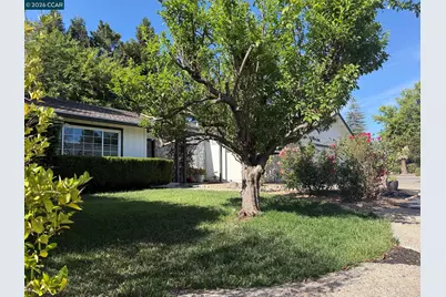 1730 Elm Rd, Concord, CA 94519 - Photo 2
