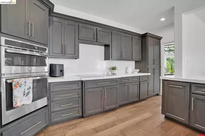 5530 Edgeview Dr, Discovery Bay, CA 94505 - Photo 16