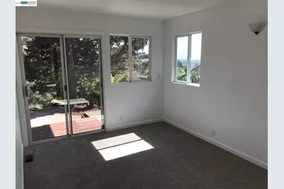 1210 Highland Blvd, Hayward, CA 94542 - Photo 14