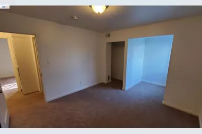 1210 Highland Blvd, Hayward, CA 94542 - Photo 10