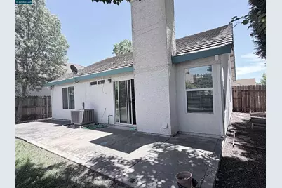 8551 Summer Knoll Way, Elk Grove, CA 95624 - Photo 30