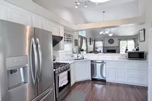 8551 Summer Knoll Way, Elk Grove, CA 95624 - Photo 10