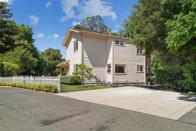 628 Stanley Ln, El Sobrante, CA 94803 - Photo 46