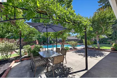 1719 Baywood Ct, Pleasanton, CA 94566 - Photo 38