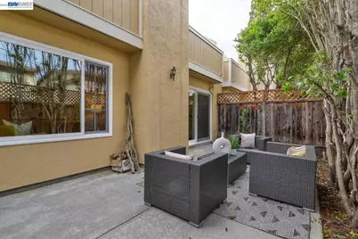 1354 Dale Ave #9, Mountain View, CA 94040 - Photo 2