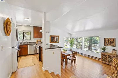 3501 35th Ave #7, Oakland, CA 94619 - Photo 1