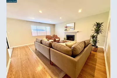 1878 Queens Rd, Concord, CA 94519 - Photo 6