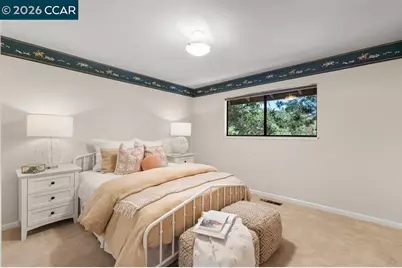 50 Altarinda Dr, Orinda, CA 94563 - Photo 40