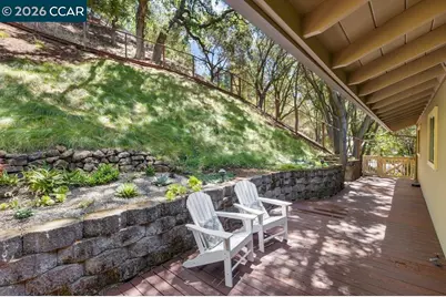 50 Altarinda Dr, Orinda, CA 94563 - Photo 48