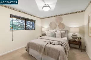50 Altarinda Dr, Orinda, CA 94563 - Photo 38