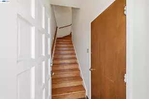 438 Leland Ave, San Francisco, CA 94134 - Photo 8