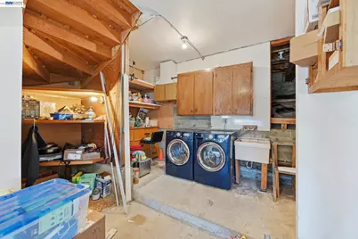 438 Leland Ave, San Francisco, CA 94134 - Photo 38