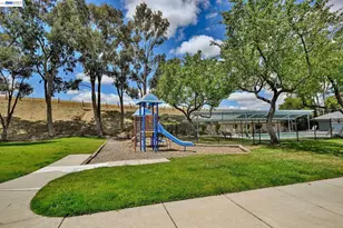 1202 Spring Valley Common, Livermore, CA 94551 - Photo 14