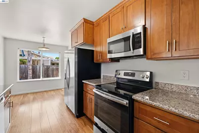 7601 Redbud Ct, Newark, CA 94560 - Photo 10
