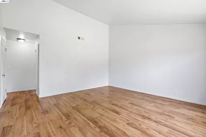 7601 Redbud Ct, Newark, CA 94560 - Photo 8