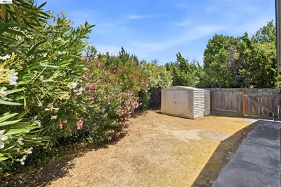 7601 Redbud Ct, Newark, CA 94560 - Photo 34