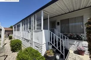 27937 Pueblo Calle, Hayward, CA 94545 - Photo 32