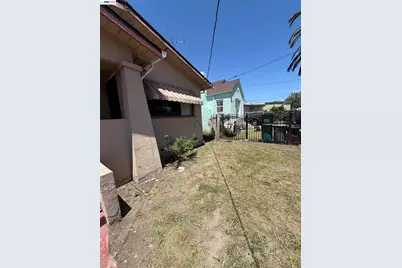 1363 61st Ave, Oakland, CA 94621 - Photo 4