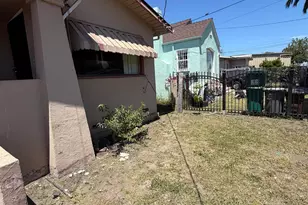 1363 61st Ave, Oakland, CA 94621 - Photo 4