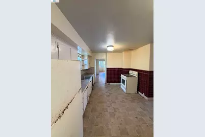 1363 61st Ave, Oakland, CA 94621 - Photo 18