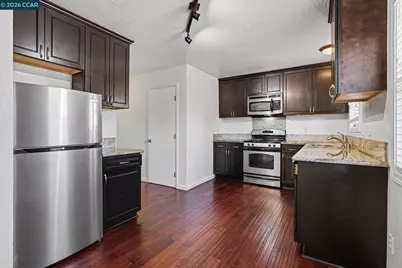 1360 Grove Way, Concord, CA 94518 - Photo 28