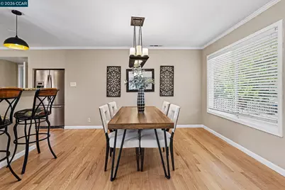 1360 Grove Way, Concord, CA 94518 - Photo 8