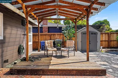 1360 Grove Way, Concord, CA 94518 - Photo 18