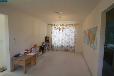 576 Ross Cir, Martinez, CA 94553 - Photo 6