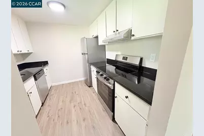 2405 Sunny Lane #4, Antioch, CA 94509 - Photo 6