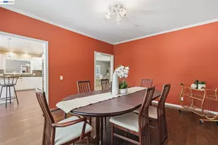 200 Greenwich Ln, Modesto, CA 95350 - Photo 16