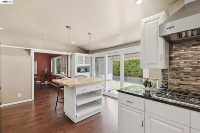 200 Greenwich Ln, Modesto, CA 95350 - Photo 24