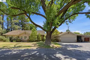200 Greenwich Ln, Modesto, CA 95350 - Photo 2