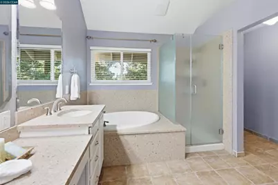 142 Sussex Ct, San Ramon, CA 94582 - Photo 22