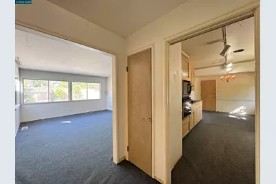 1142 Larch Ave, Moraga, CA 94556 - Photo 14