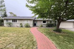 1142 Larch Ave, Moraga, CA 94556 - Photo 1