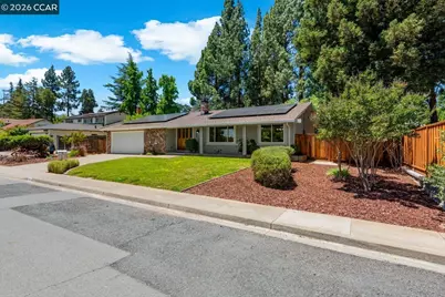 256 Mountaire Cir, Clayton, CA 94517 - Photo 2