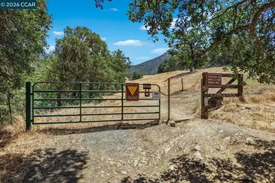 256 Mountaire Cir, Clayton, CA 94517 - Photo 82