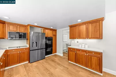 256 Mountaire Cir, Clayton, CA 94517 - Photo 20