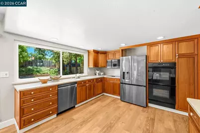 256 Mountaire Cir, Clayton, CA 94517 - Photo 18