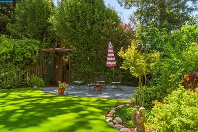 31 Elliot Dr, Pleasant Hill, CA 94523 - Photo 56