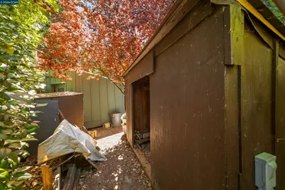 31 Elliot Dr, Pleasant Hill, CA 94523 - Photo 50