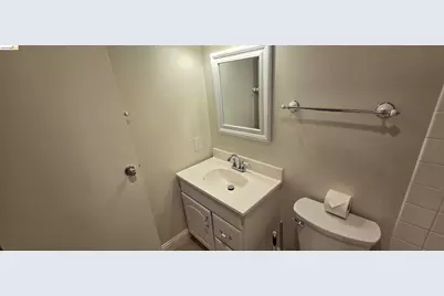 397 Imperial #202, Daly City, CA 94015 - Photo 2