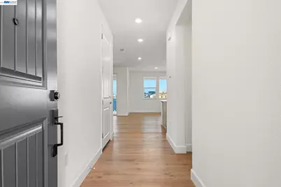 16 Grey Whale Place, Bethel Island, CA 94511 - Photo 2