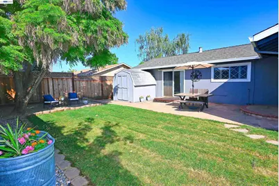 749 Moraga Dr, Livermore, CA 94550 - Photo 8